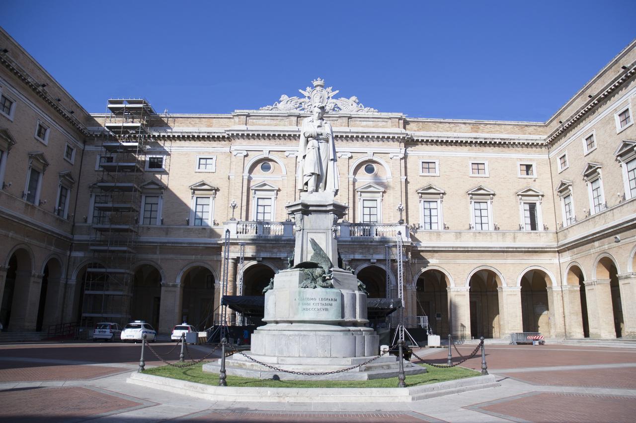Calalanotte Hotel Recanati Eksteriør billede